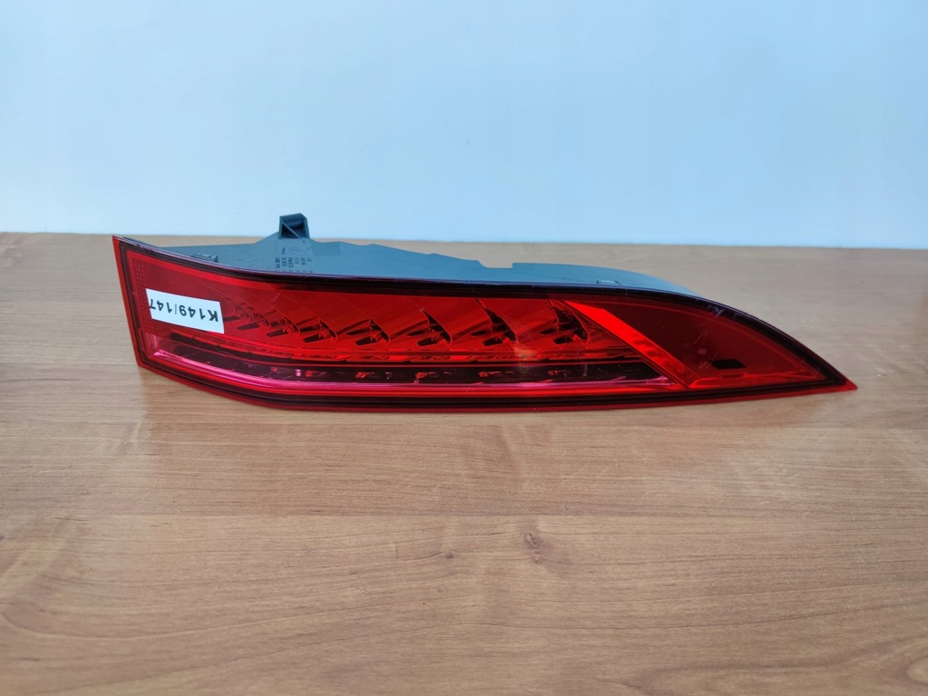 фото №1, Jaguar f-pace правая лампа задняя задняя корпус корпус