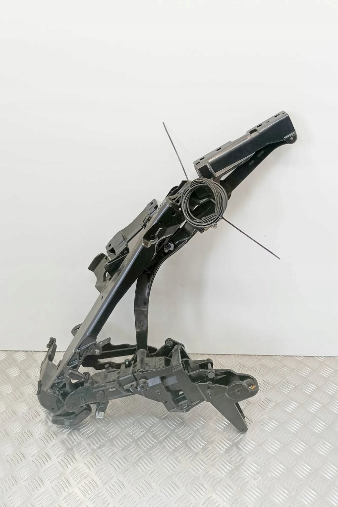Купити Інше частини кузов mercedes-benz sl r230 12040060400 15403770 3.7l