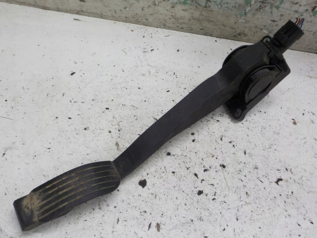 фото №1, Peugeot 307 педаль газа 2.0 hdi потенциометр