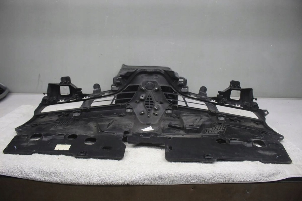 фото №6, Решітка радіатора перед передній renault clio 4 iv 622561433r