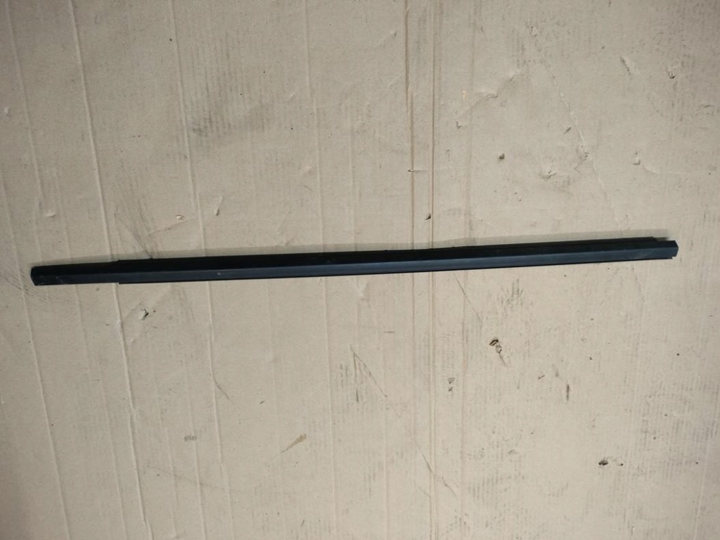 Купить Молдинг уплотнитель scenic iv правый перед оригинал