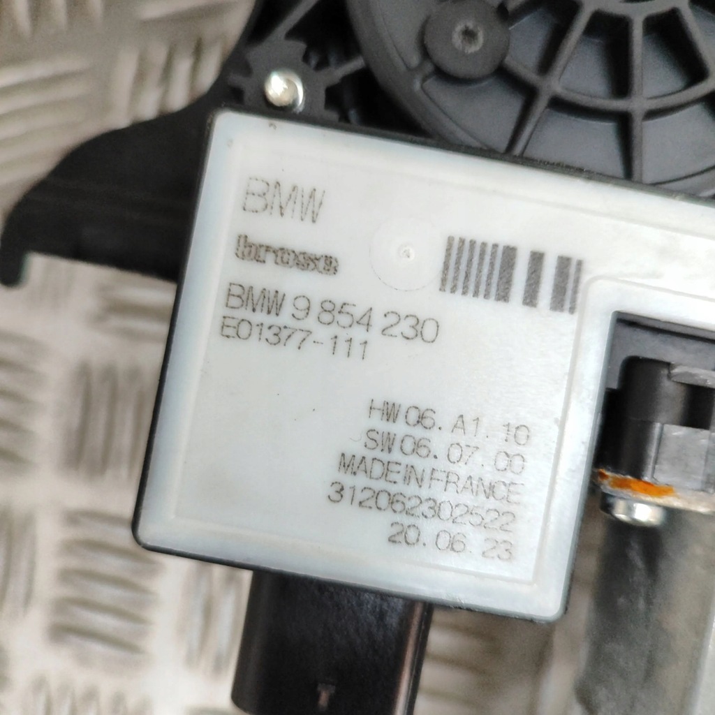 фото №7, Bmw i4 2023 перед сторона права електричний підйомник скло двері