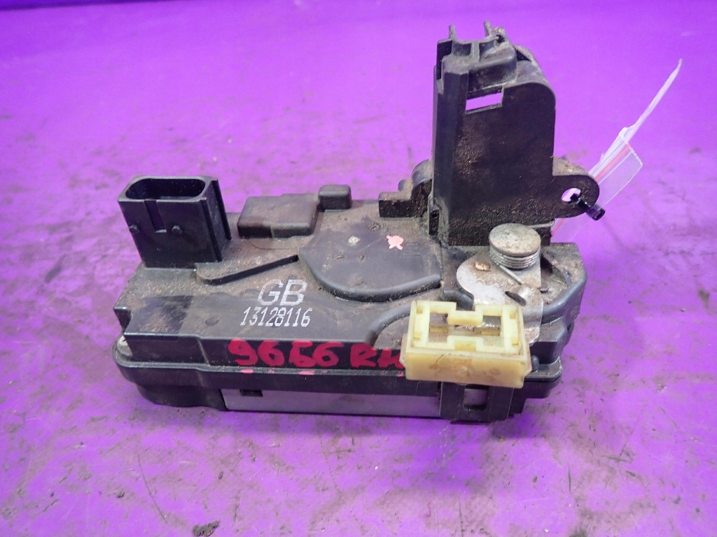 Opel astra h iii универсал 04-07 замок задний  правый 13128116 5 pin в Украине