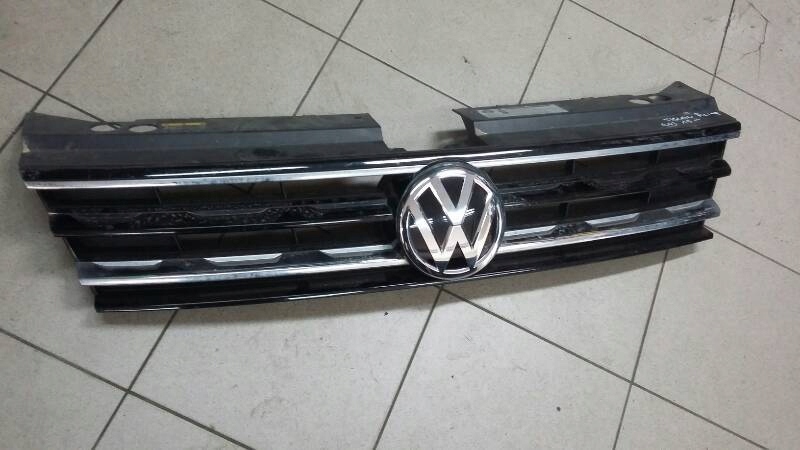 фото №1, Решётка радиатора решётка радиатора vw tiguan 5na853653