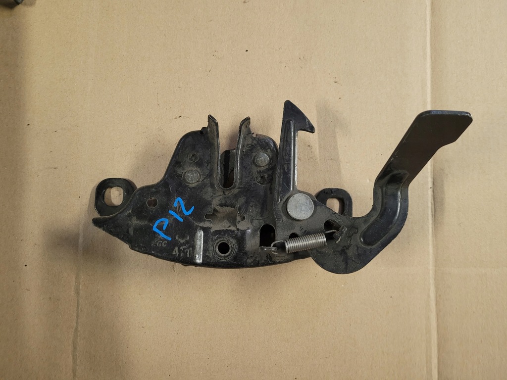 фото №1, Nissan primera p12 замок капот