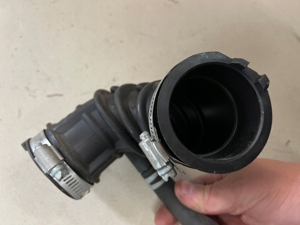 фото №3, Suzuki swift mk8 1.2 труба впуска воздуха