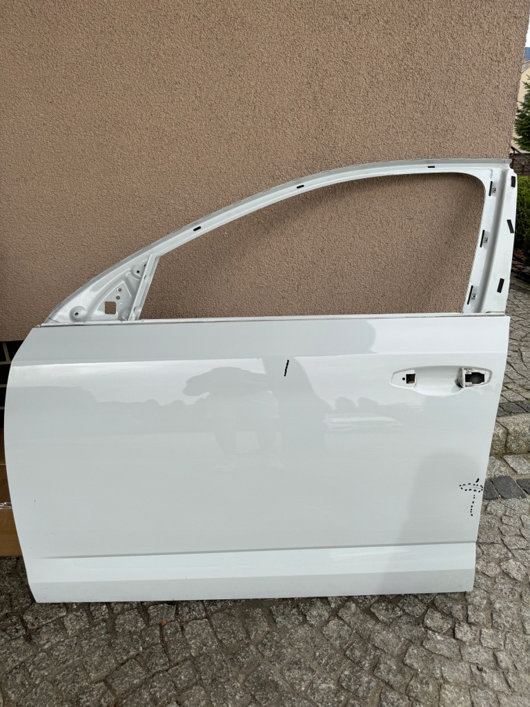 фото №1, Двері ліва передні перед skoda octavia iii 5e0 13-19