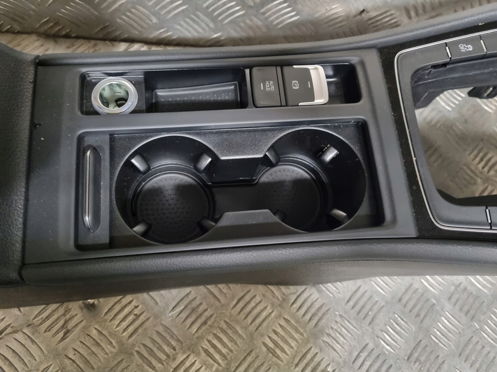 фото №6, Vw golf vii 7 подлокотник