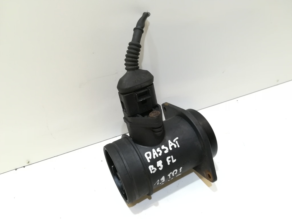 фото №1, Расходомер воздуха vw passat b5 fl 038906461