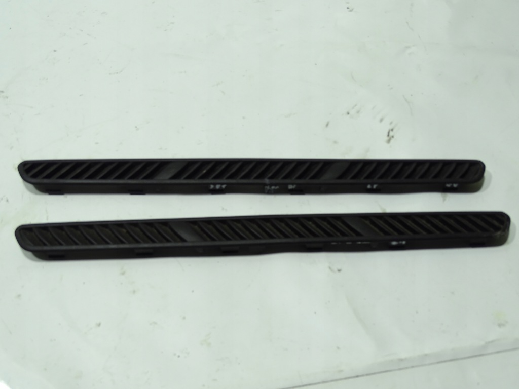 фото №1, Молдинг багажника peugeot 307 sw kombi 9650222477