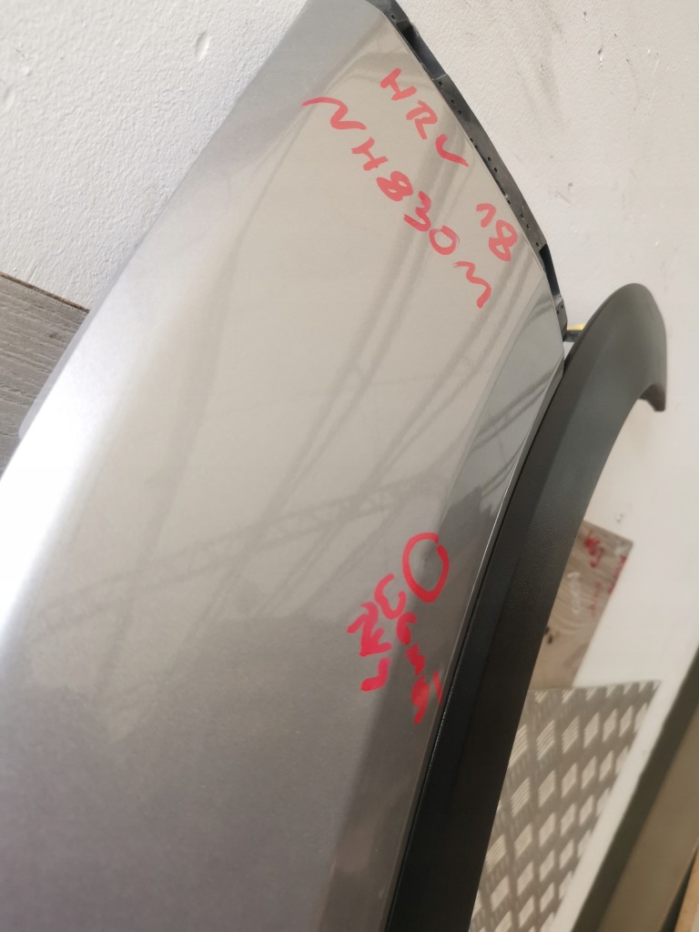 Honda hr-v 2 15 крыло правый  перед передний комплектный  америка nh830m Доставка