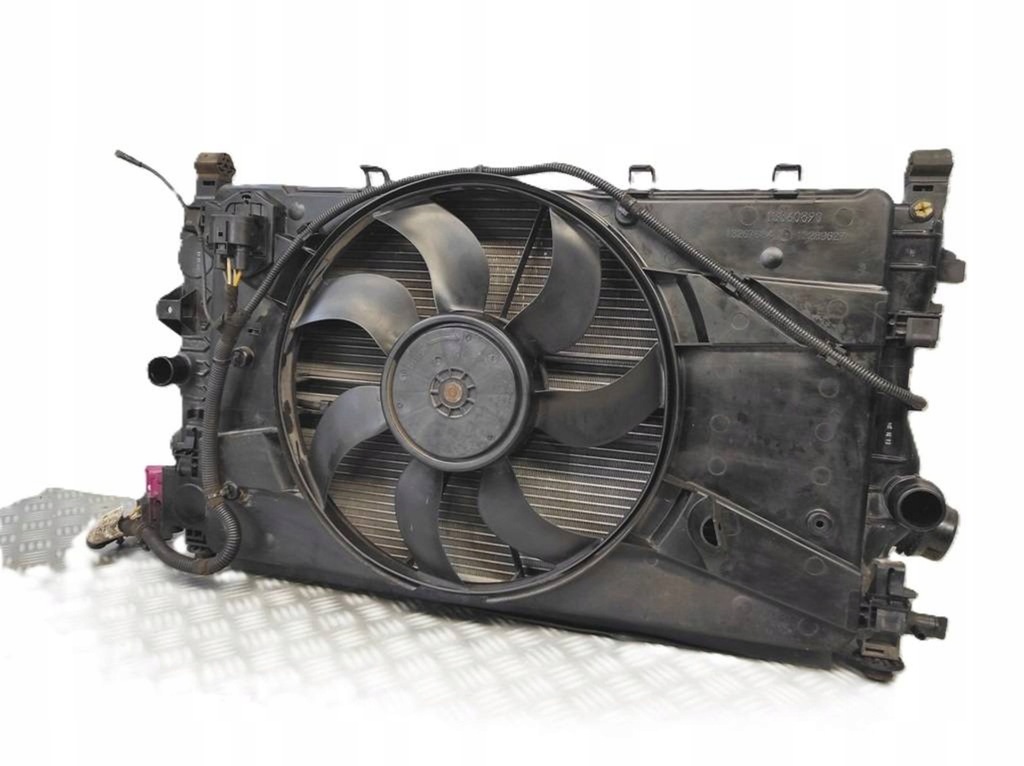 фото №12, Комплект набір радіатор радіатор радіатор вентилятор opel astra iv j lift