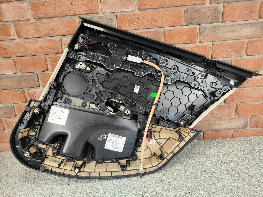 фото №10, Обивка обшивка дверь левый задняя bmw 5 g30 g31 m5 f90 elfenbeinweiss