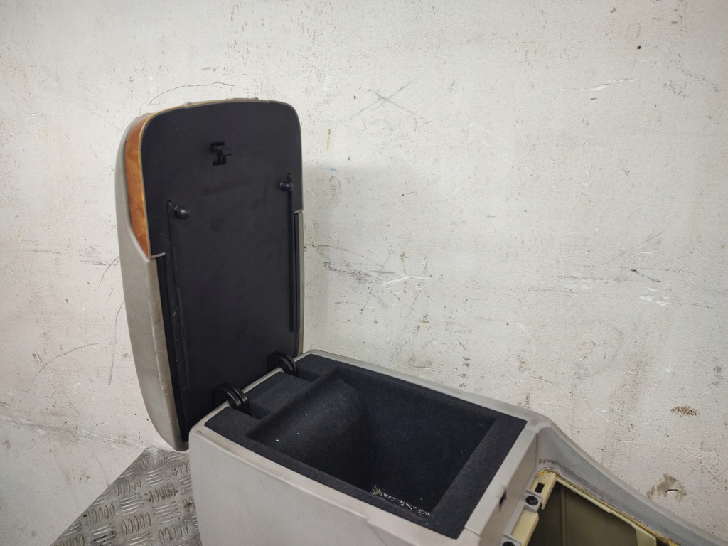 фото №14, Консоль світла kia opirus drewno панель приладів подушка підлокітник комплектна