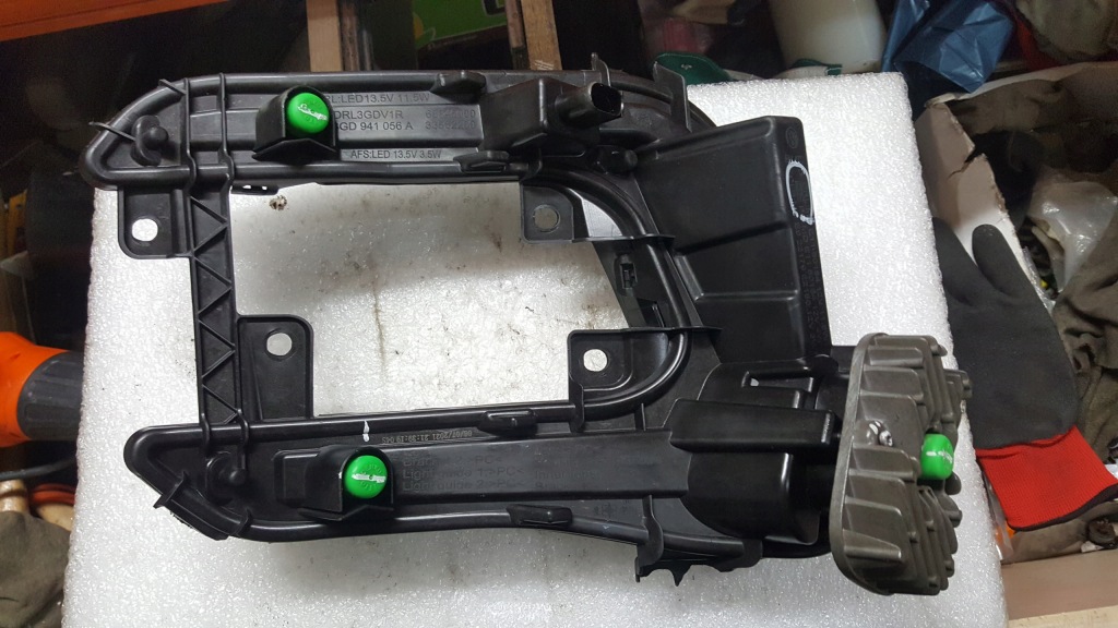 Купить Противотуманная фара led drl правый vw passat b8 gte 3gd941056a