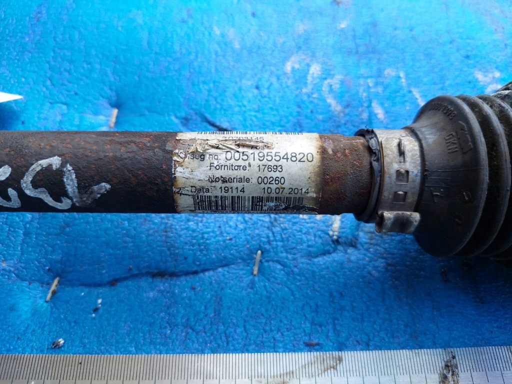 Привідний вал fiat 500 2015 r 1.2 b ліва 00519554820 Ціна