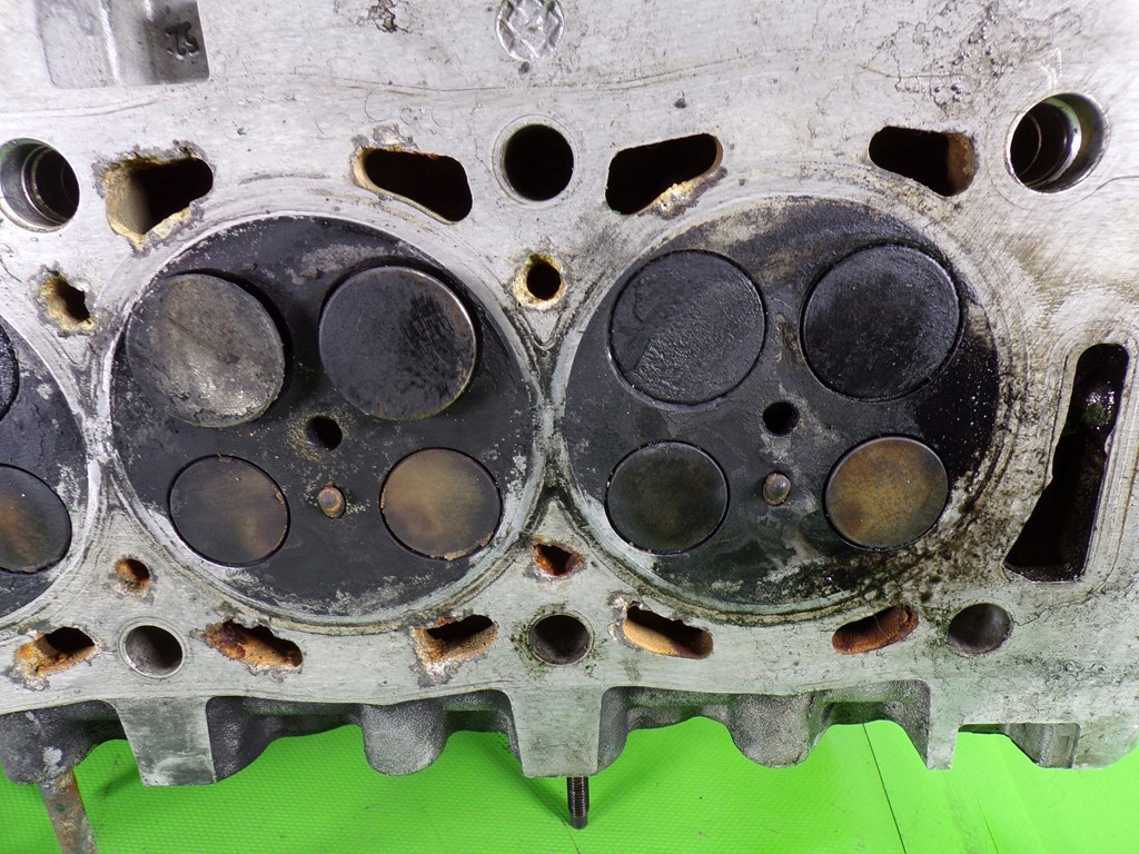 фото №8, Peugeot 307 2.0 hdi tdci головка двигуна 9641752610 v45