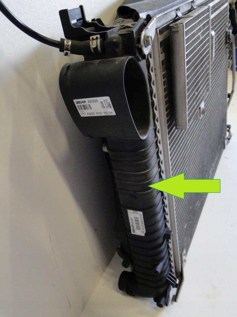 Mercedes sl 500 r230 230 дорестайлинг  радиатор воды жидкость Оригинал