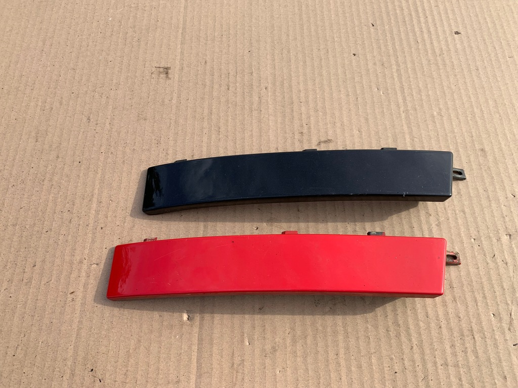 фото №1, Молдинг бампера pod фара задняя правая octavia i hb оригинал