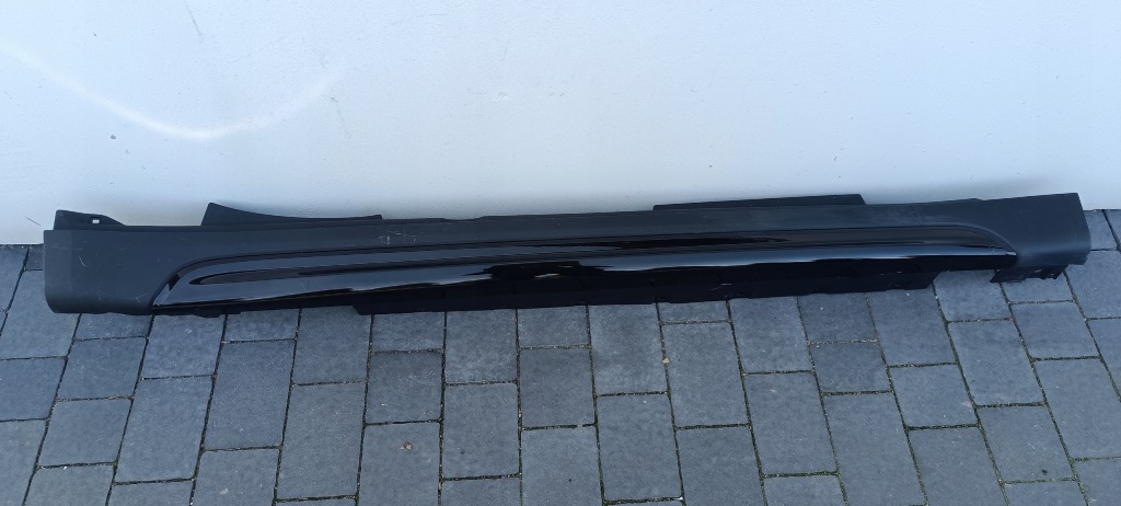 фото №1, Mini countryman f60 молдинг порог правая