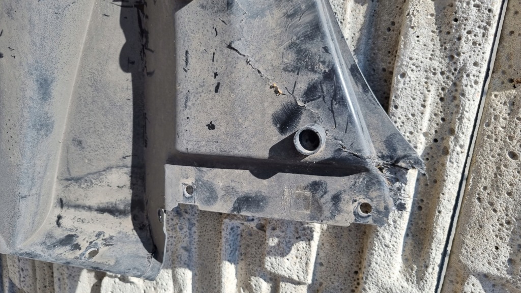 Renault alpine a110 16- дифузор бампера задній org в Україні