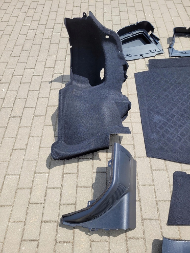 фото №5, Оббивка обшивка обшивка багажника захист поперечина lexus es vii 7 300 h