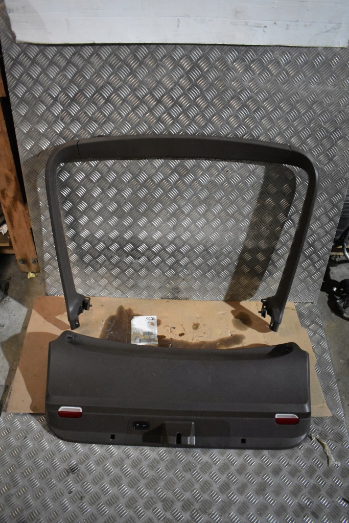 фото №1, Idealna защита накладка крышки багажника porsche panamera 971 коричневая 1