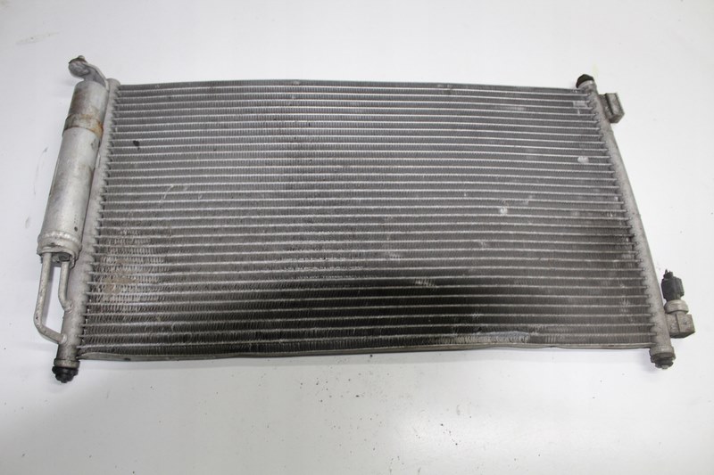 фото №1, Nissan note 1.4 радиатор кондиционера 92100-ax80b