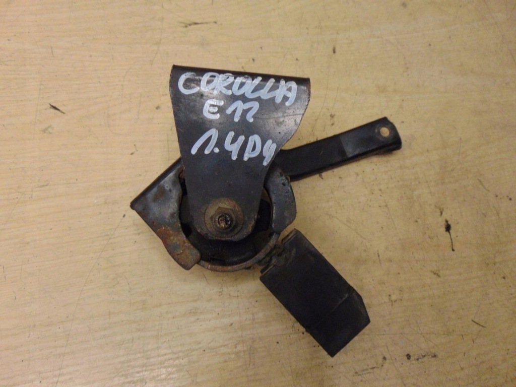 Купить Подушка двигателя кронштейн toyota corolla e12 d4d