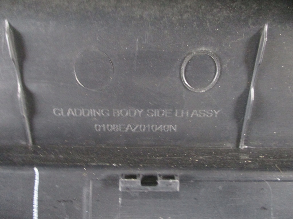 фото №9, Молдинг накладка порог правая mahindra kuc 100 g80