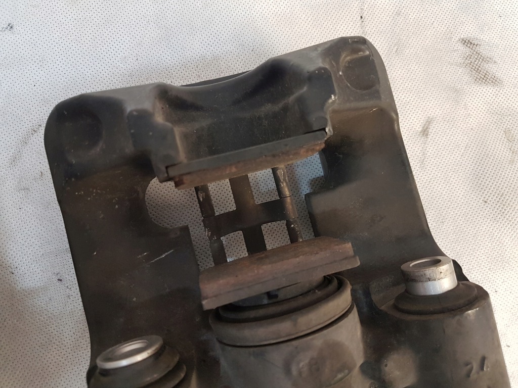 фото №12, Audi r8 4s суппорт тормоза ручного правый левый задняя