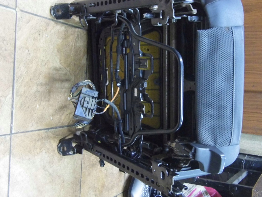 фото №10, Volvo v50 s40 ii 2.0d 05' сидіння лівий перед