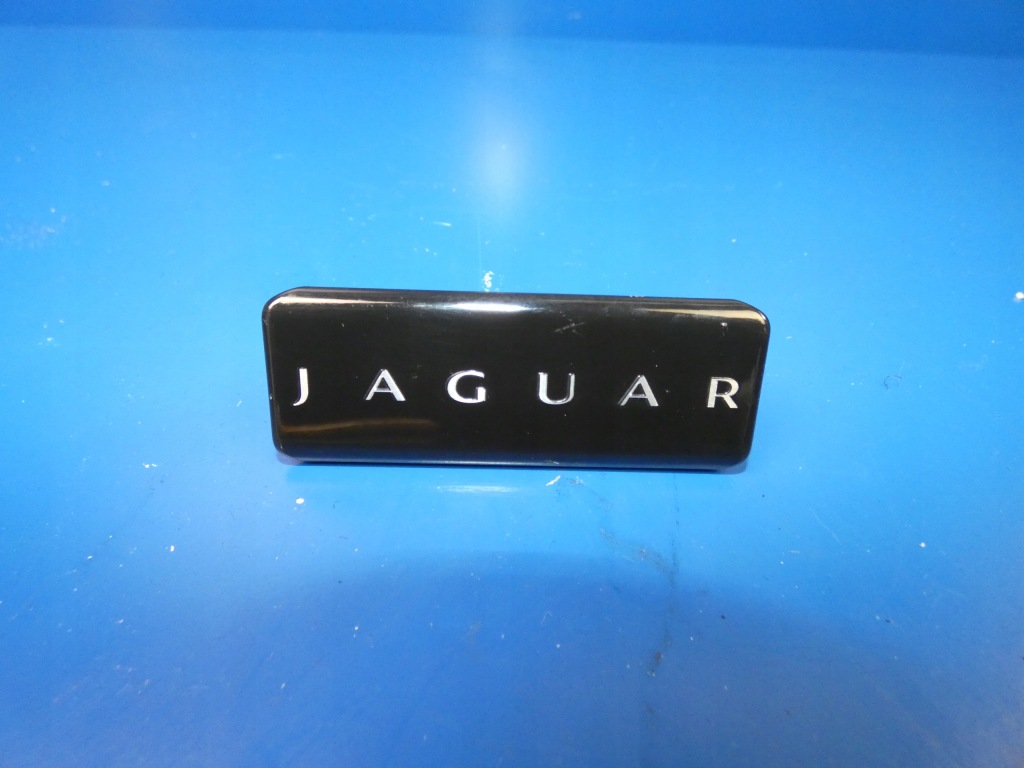 фото №1, Jaguar xj x351 значок емблема панелі надпис