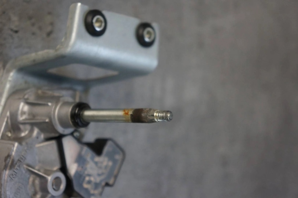 фото №5, Моторчик дворники стекло крышки задняя задний bmw 1 f20