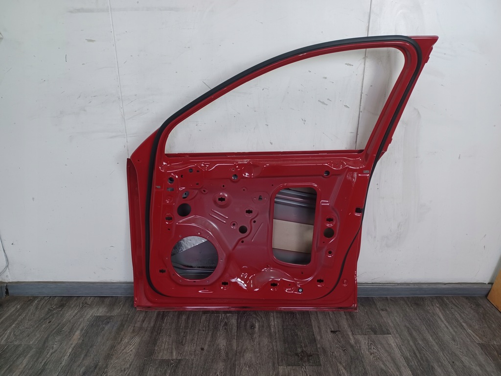 фото №15, Дверь ------ porsche macan 95b ----- 2013-2024 -------- перед правый