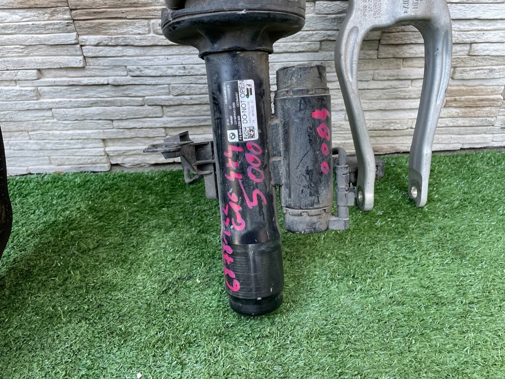 фото №6, Поворотний кулак важелі амортизатор bmw 8 g16 4x4