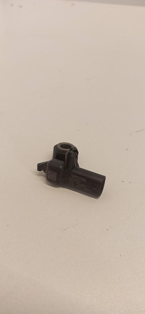 фото №1, Volvo v60 cc датчик удара 31451502