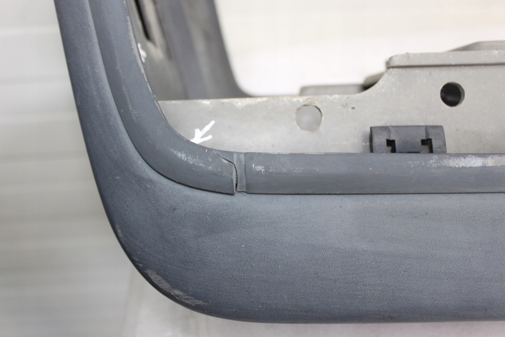 фото №14, Mercedes w201 190 бампер задня задній вузька молдинг