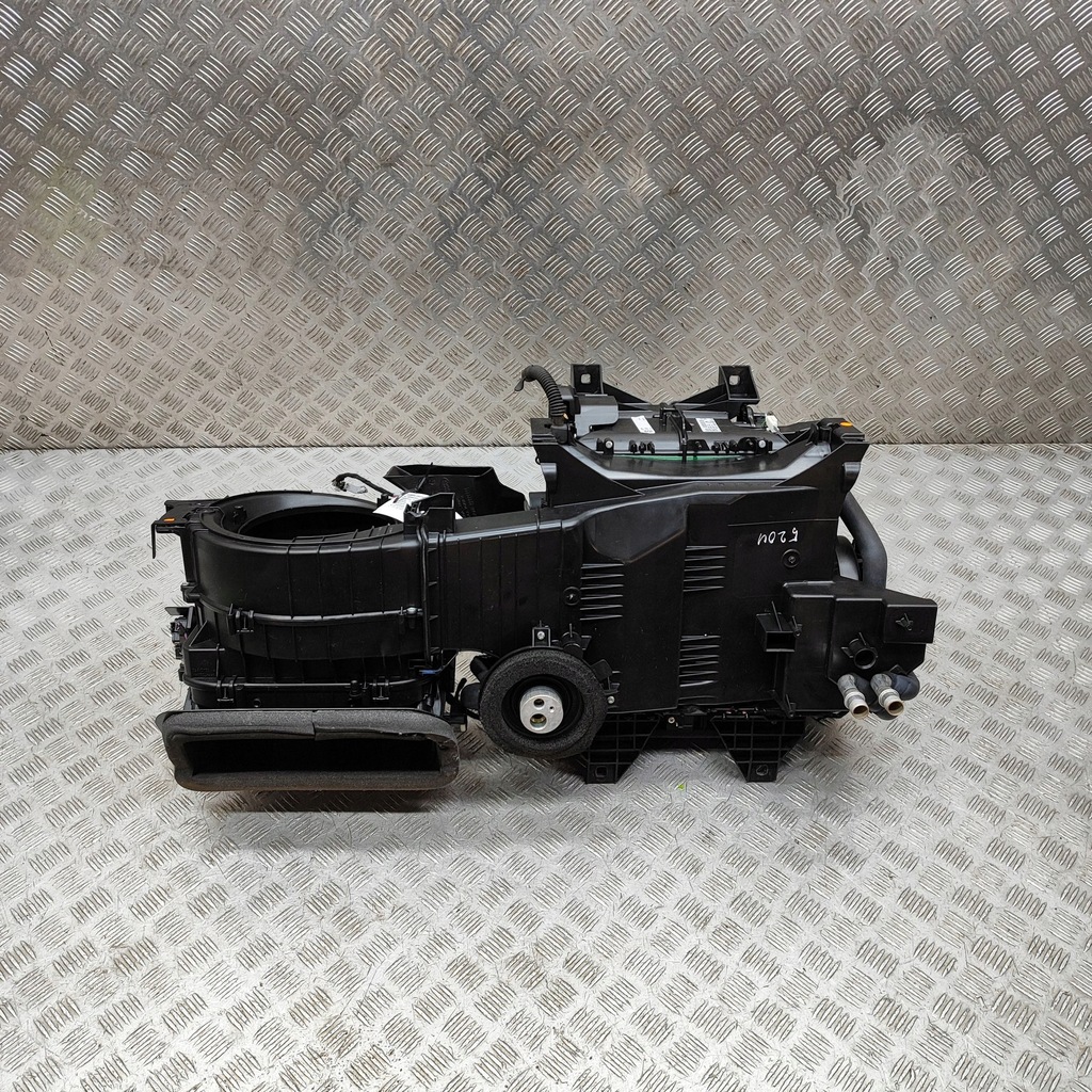 фото №1, Land rover range rover sport l494 2018 отопитель / комплект