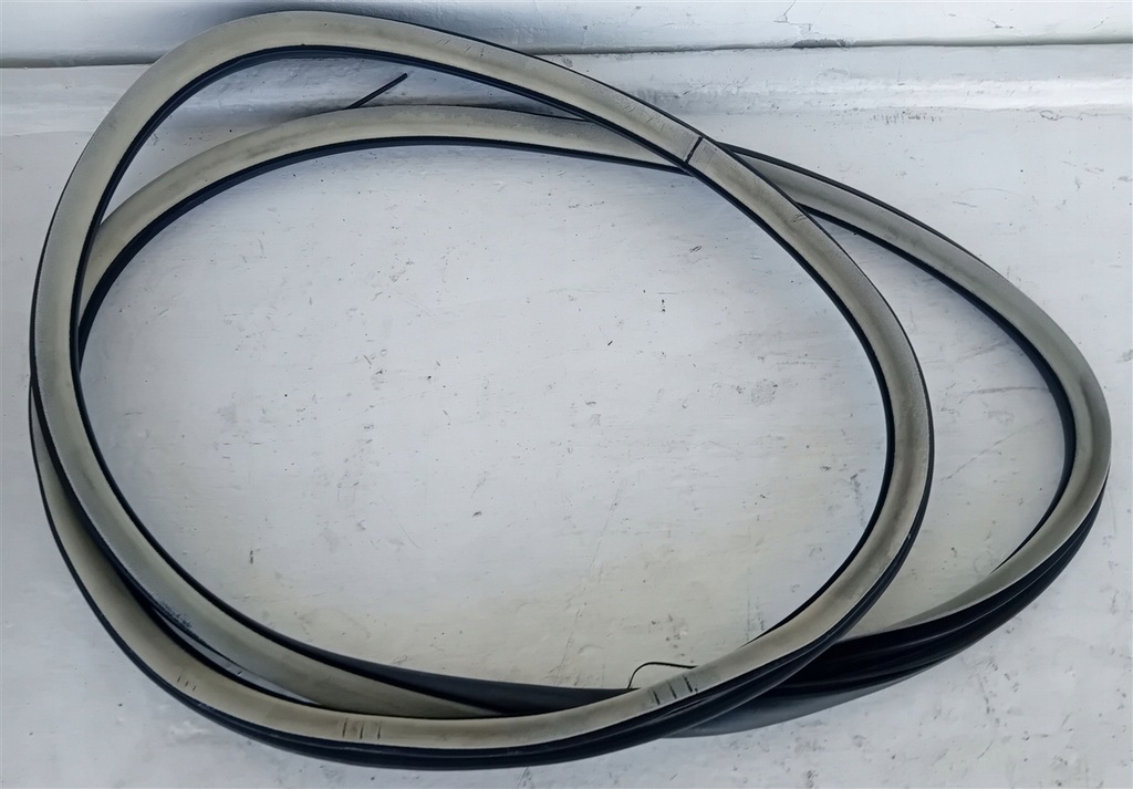 фото №13, Прокладка дверь левый перед citroen c5 iii x7 08-17