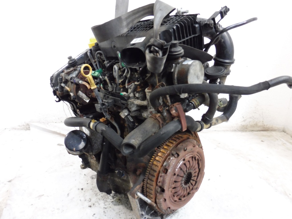 Двигун комплект  стійку  k9k740 форсунки turbo renault clio 2 1.5 dci 2005-2010 в Україні