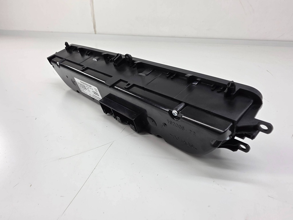 фото №5, Audi a5 2021 панель кондиционера