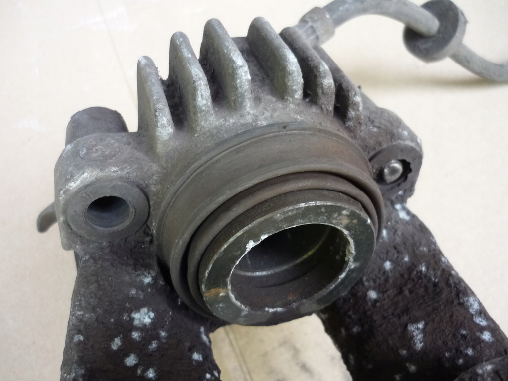 фото №5, Суппорт правый перед audi a2 6q0615194 оригинал