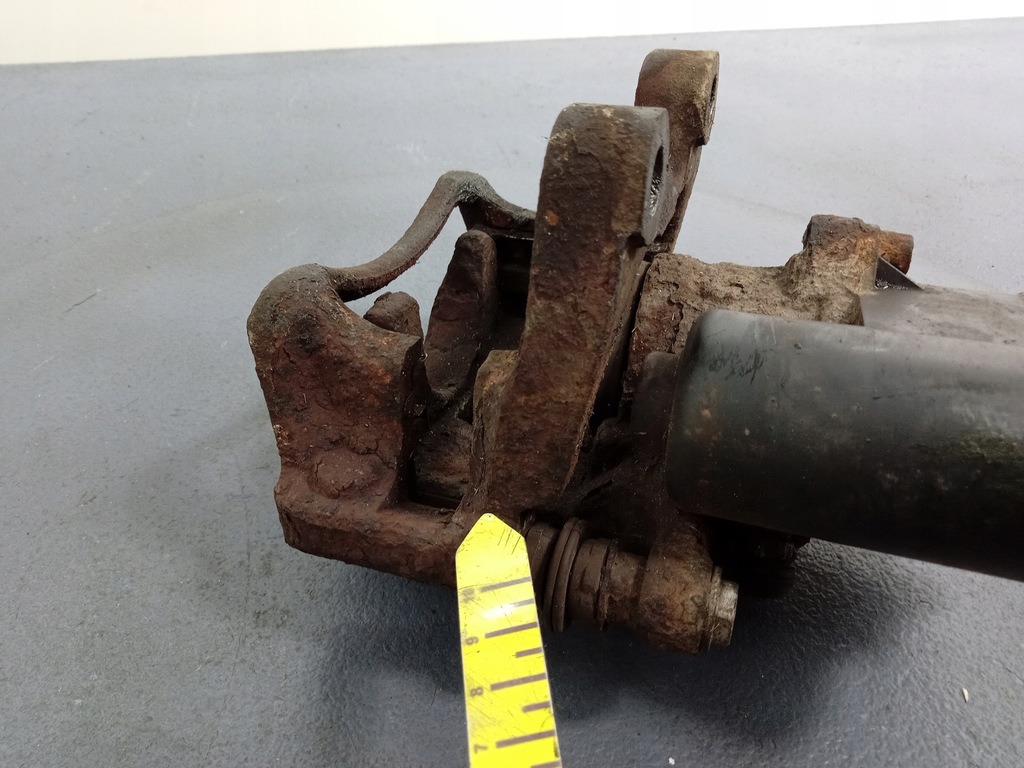 фото №8, Vw tiguan i 5n суппорт задняя правый скоба