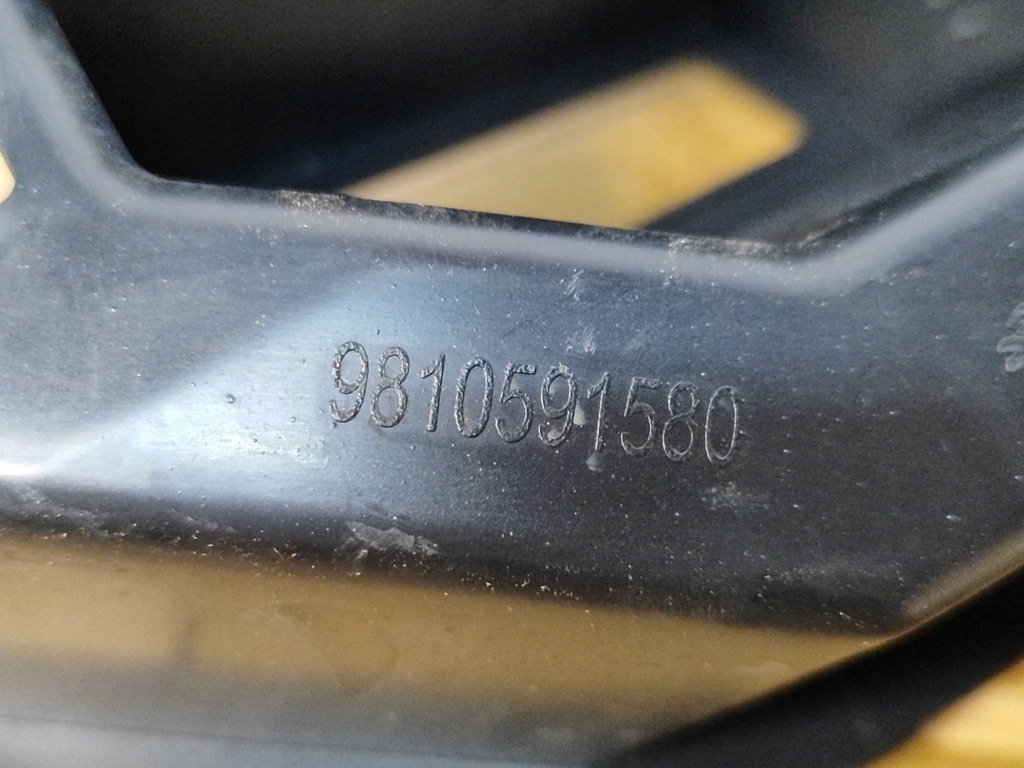 фото №9, Peugeot 3008 ii 16- направляющая кронштейн бампера правый задний левый lub правый