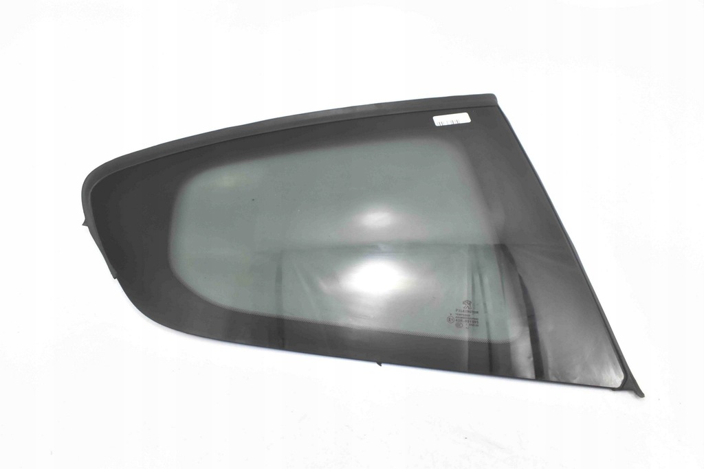 фото №1, Стекло кузовная правый задняя peugeot 208 3d