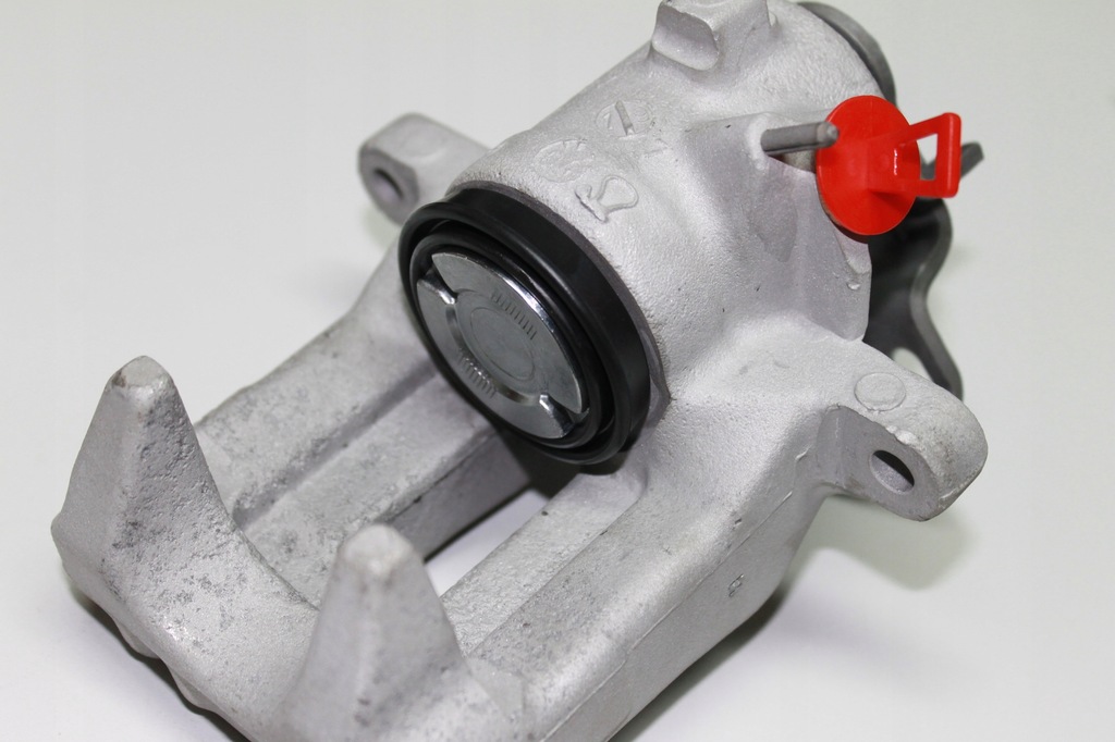 фото №4, Суппорт тормозной левый задняя audi a4, a4 avant, exeo