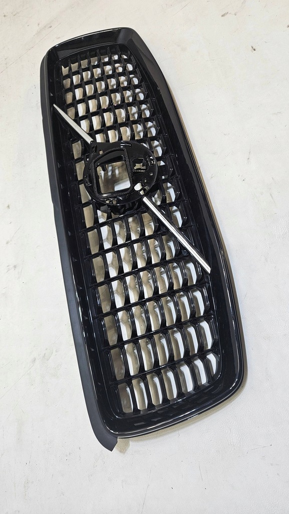 фото №2, Решётка радиатора решётка радиатора радиатора volvo xc 90 ii r-design 32365199