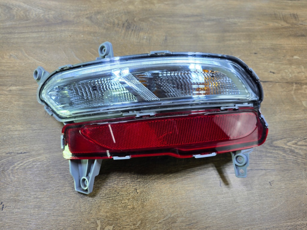 фото №1, Kia sportage iv 4 лампа задняя задняя правая 92406-d97