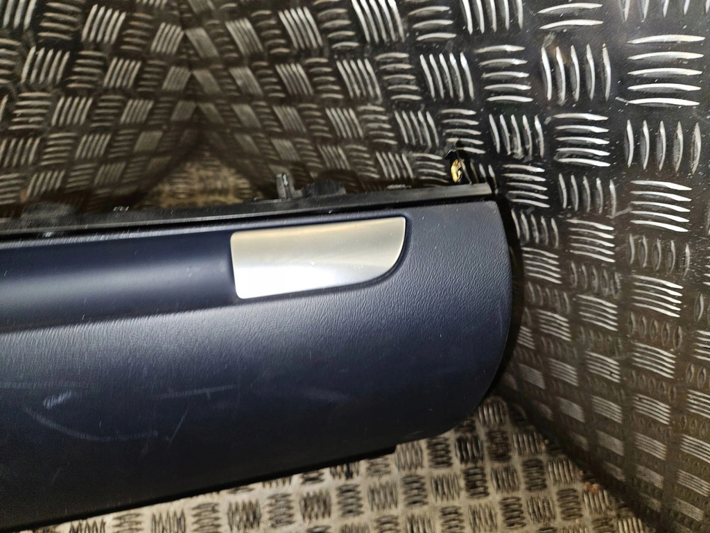 фото №9, Audi a3 s3 8p 2005 с передний бардачок панели приборной панели / комплект